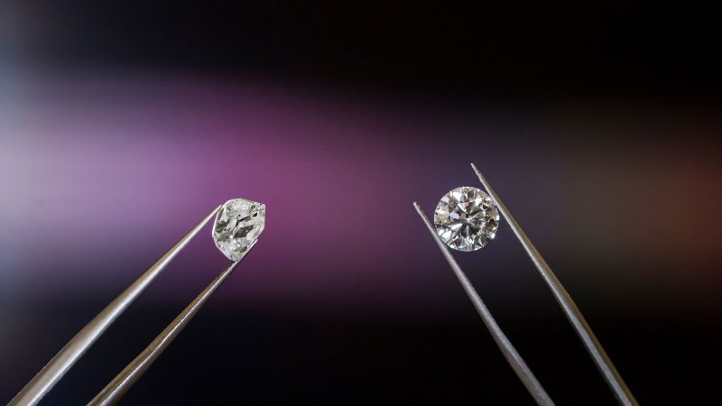 Держгеонадр зобов’язали видати “алмазний” спецдозвіл компанії з німецькими власниками