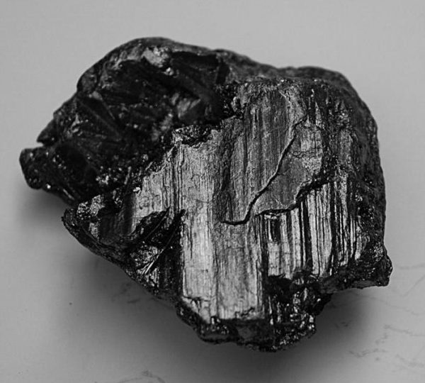 Zavalievsky Graphite has received a firm order for 40 tonnes of high purity micronised graphite