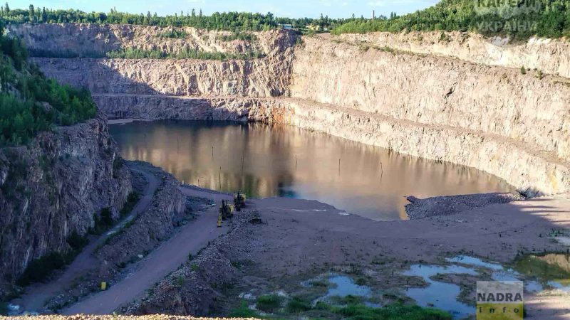 Апеляція підтвердила конфіскацію дозволу на видобування граніту в Коростені