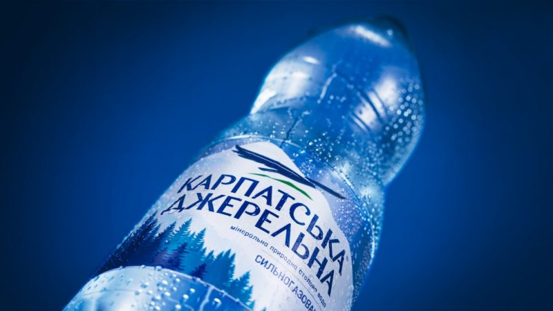 АМКУ дозволив: Польський виробник напоїв купує частку Карпатських мінеральних вод
