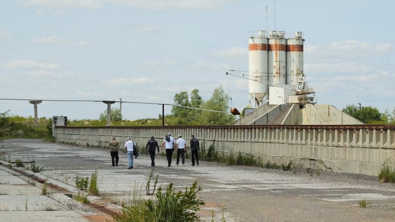 Цегельнею Медведчука за 1 грн хоче управляти фірма з орбіти ВО «Свобода» (ZAXID.NET)