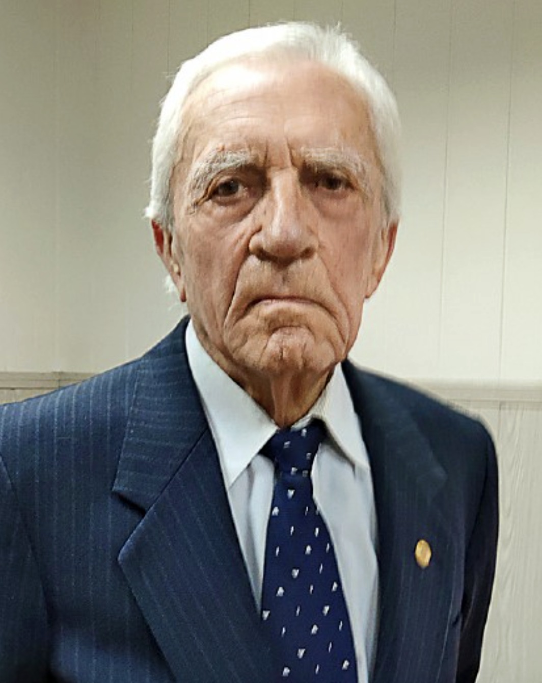 Держгеонадра відзначили найстаршого працівника галузі геології Олександра Кнішмана