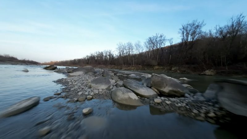 Суд скасував дозвіл на видобування гравію, гальки та піску в річці Прут