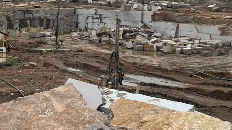 ОГП: Прокурори повернули державі родовище граніту, куплене у змові