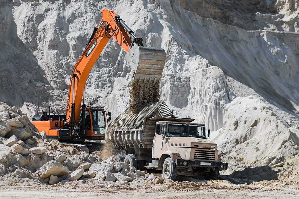 Вакансія директора піщаного кар’єру в Івано-Франківській обл.