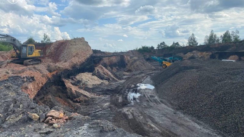 Взяли 105 тисяч тонн під виглядом дослідно-промислової розробки – в ОГП викрили розкрадання надр