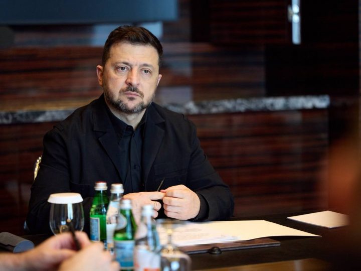 Зеленський: РФ готує викрадення цінної сировини з 18 родовищ окупованого півдня