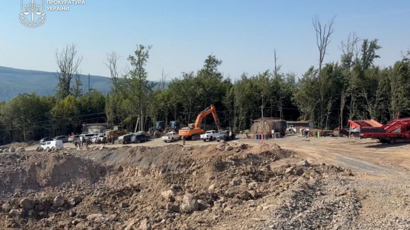 Скандал на Закарпатті: Силовики нагрянули до карʼєру – після ультиматуму конкурента?