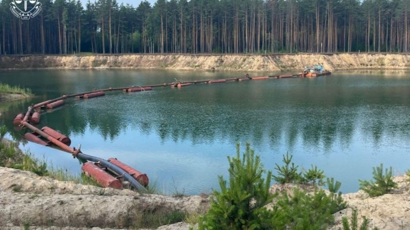 Схема на 2,5 млрд грн: підозрюють тіньового власника карʼєру піску