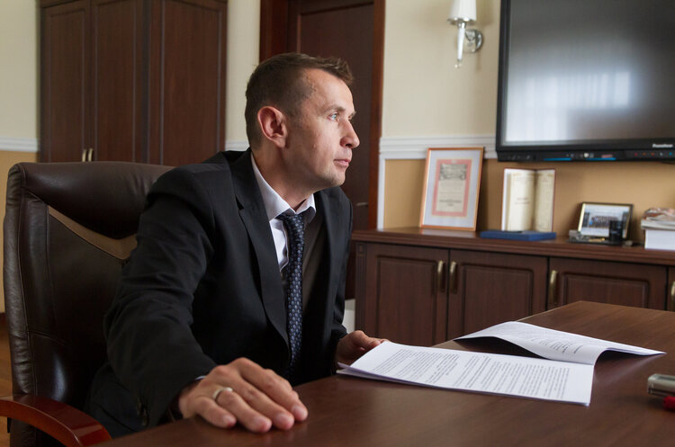 Сергій Власенко: Ринок бурштину знову стає тіньовим (Mind.ua)