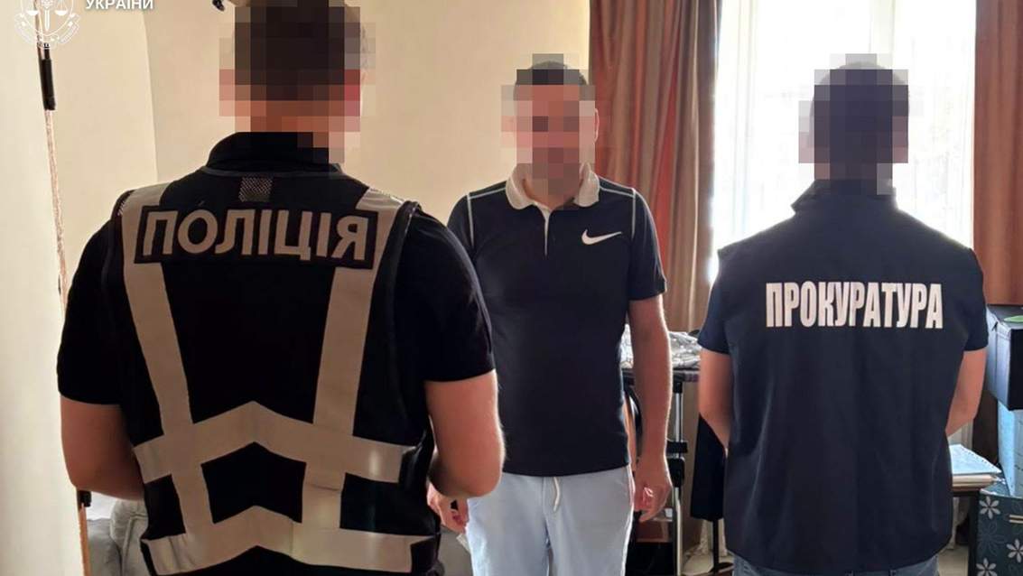 Експрацівника суду викрили на незаконному видобутку мінеральної води (ZAXID.NET)